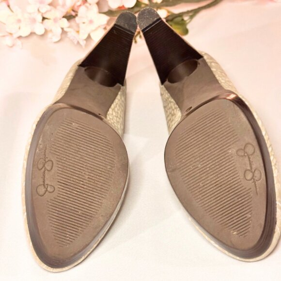 Jessica Simpson, Chunky, Gray, Nubuck Leather Pumps - Picture 7 of 9